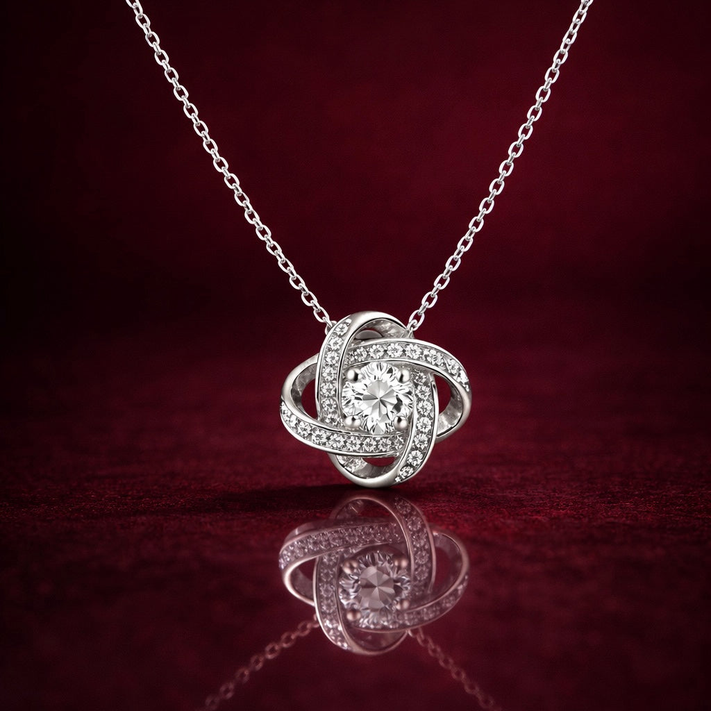 Clover necklace collarbone chain gift box set